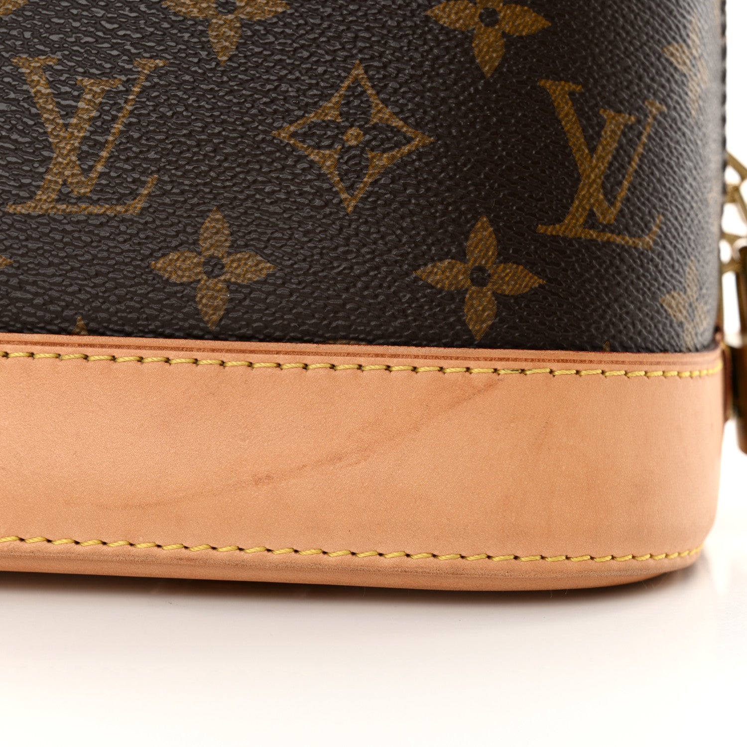 Louis Vuitton Monogram Alma MM 12 of 14