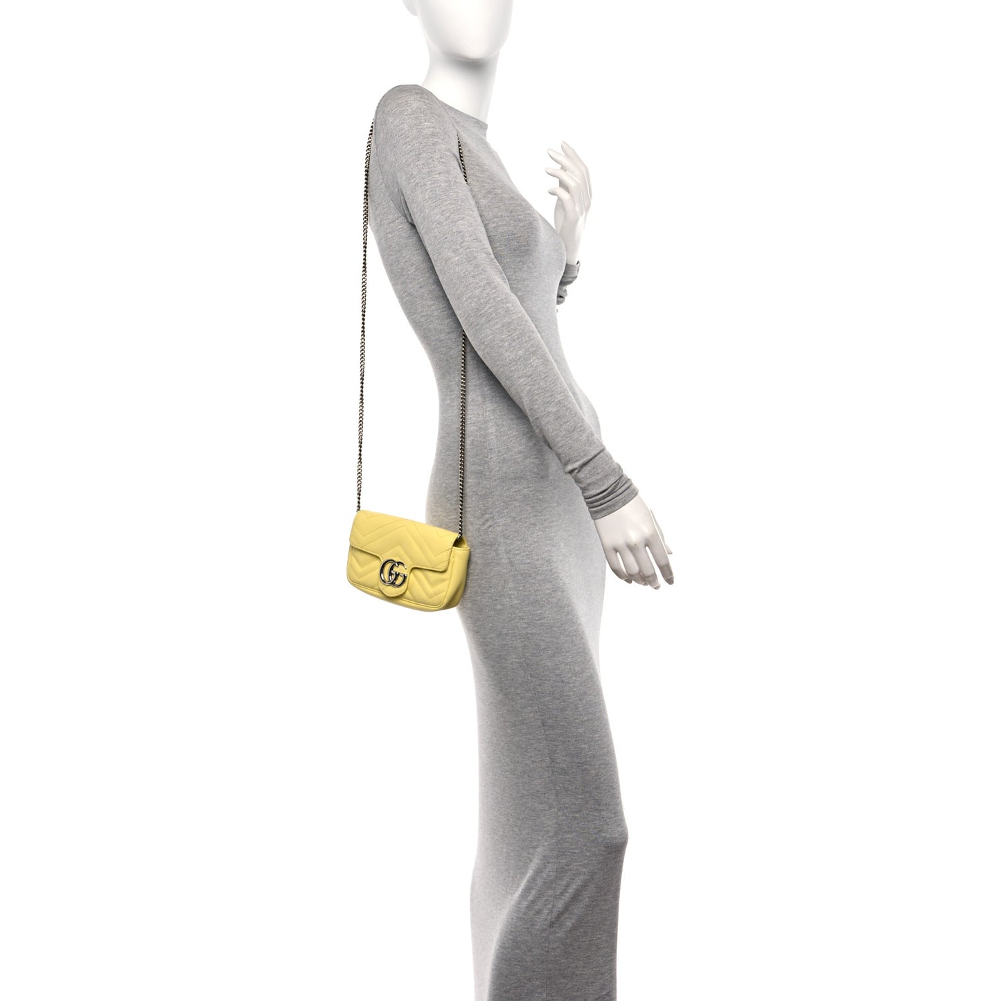Calfskin Matelasse Super Mini GG Marmont Shoulder Bag Banana