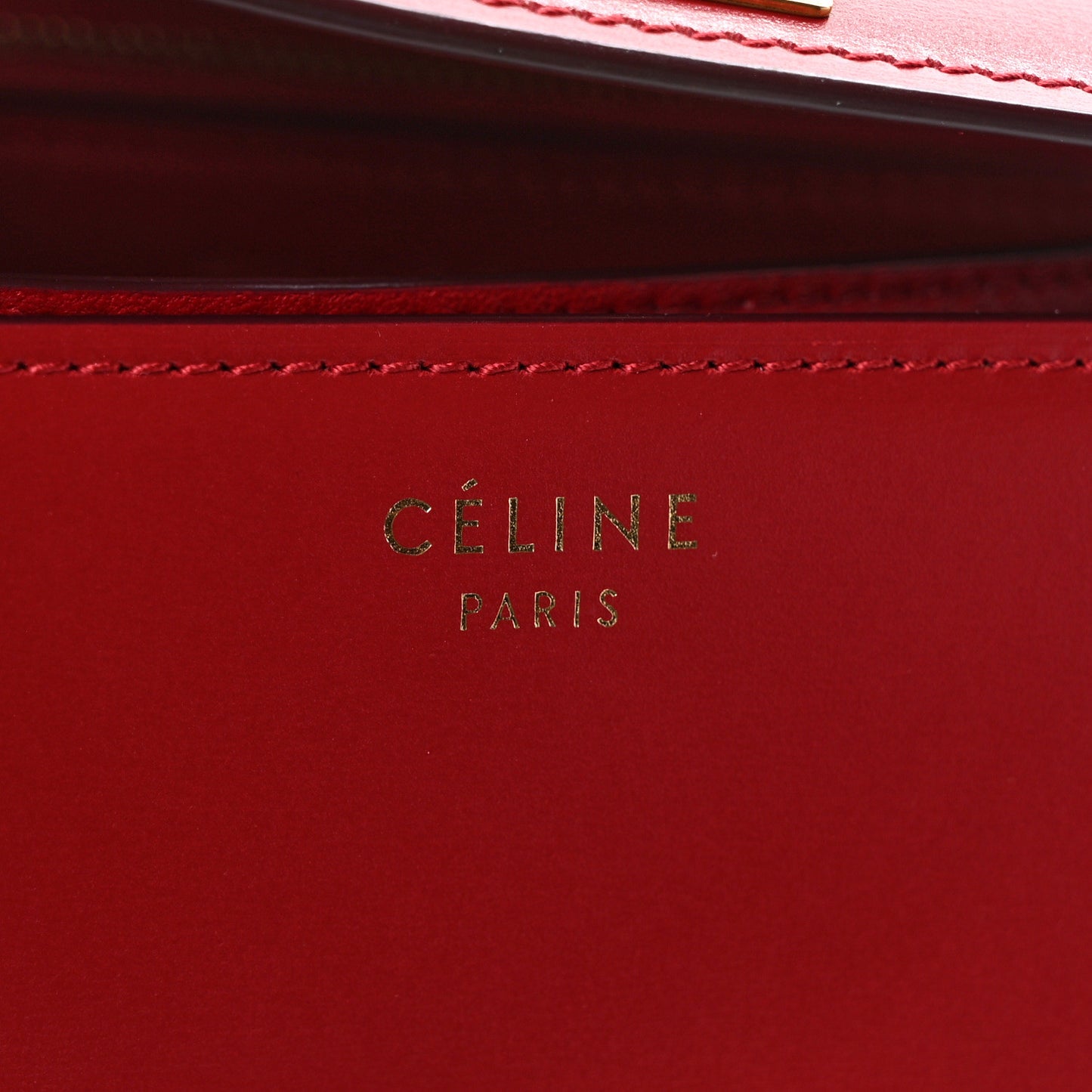 Box Calfskin Medium Classic Box Flap Bag Red