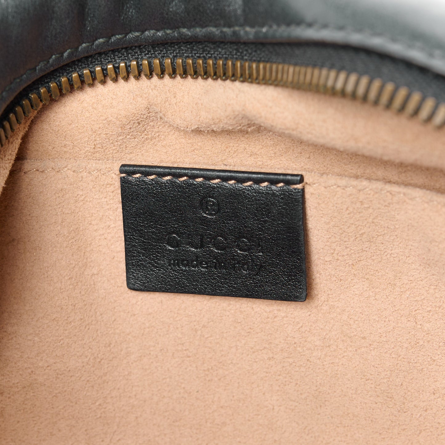 Calfskin Matelasse Small GG Marmont Chain Shoulder Bag Black