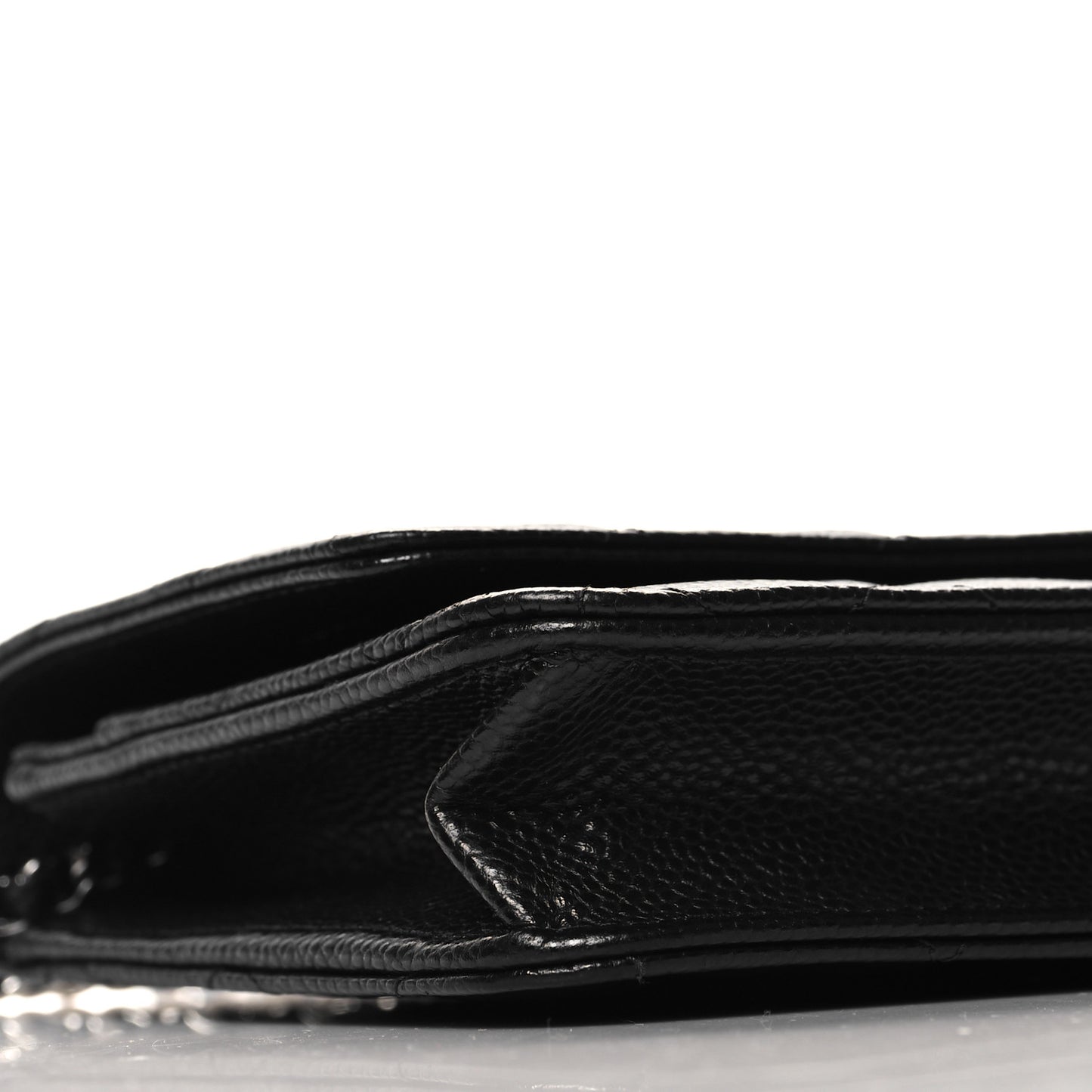 Caviar Quilted Wallet on Chain WOC Black