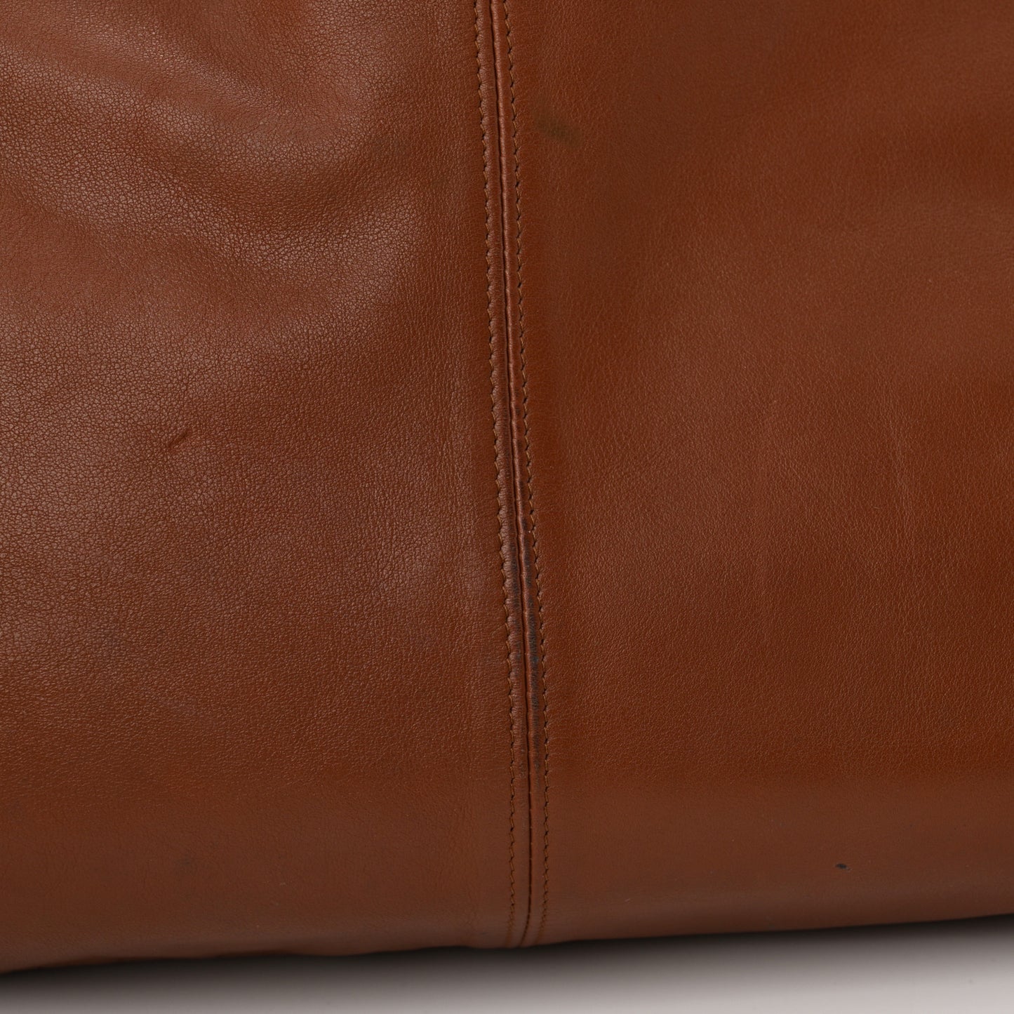 Calfskin Rockstud Hobo Selleria