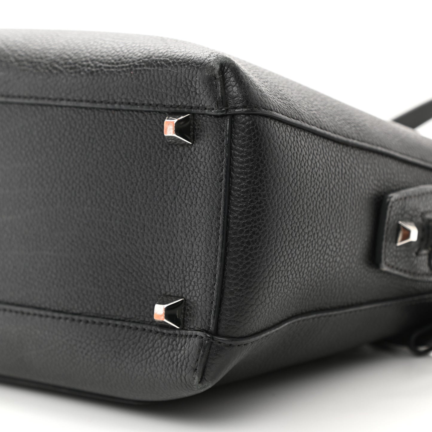 Grained Calfskin Medium Ella Boston Black