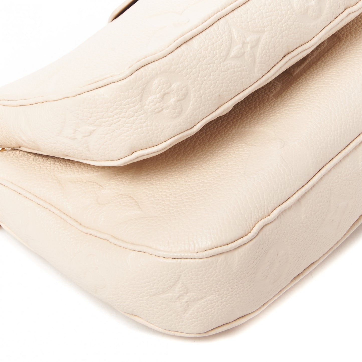 Empreinte Monogram Giant Multi Pochette Accessories Cream