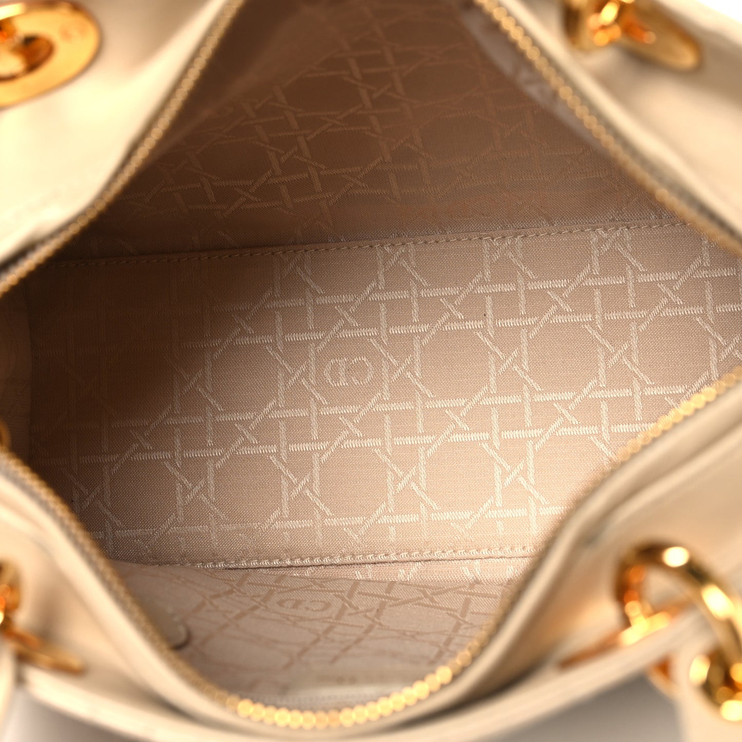 Lambskin Cannage Medium Lady Dior Light Beige