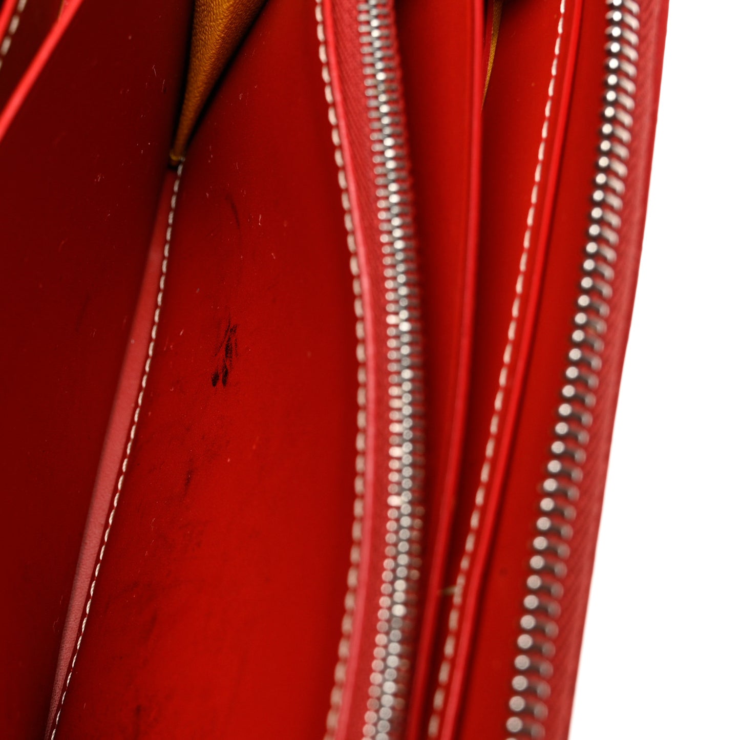 Goyardine Matignon Zip Around GM Wallet Red