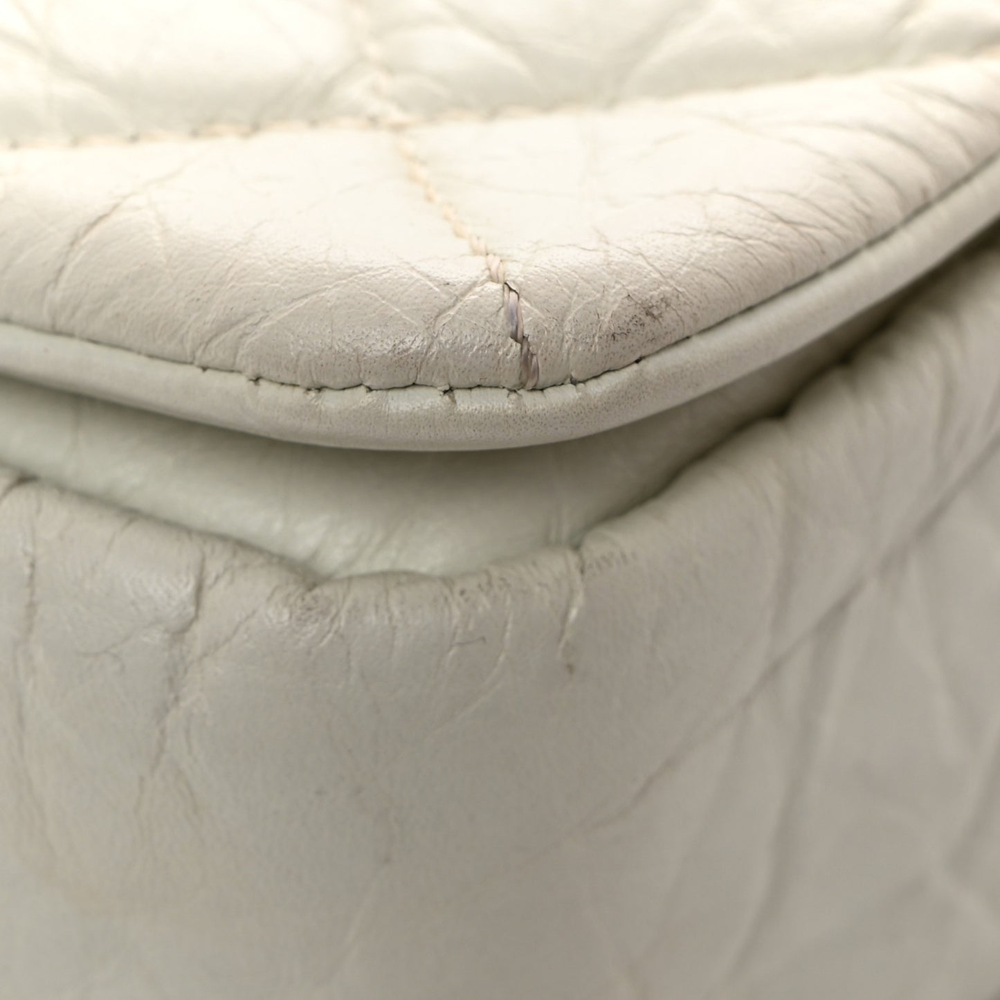 Aged Calfskin Quilted Medium Pondichery Flap White