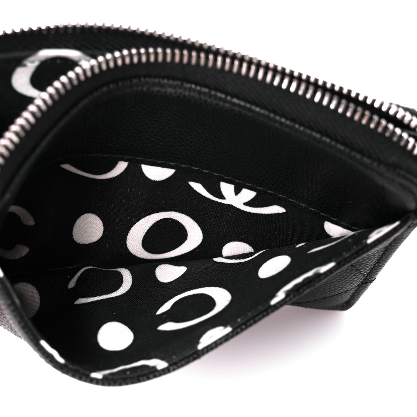 Caviar Quilted CC Logo Zip Around Card Holder Black