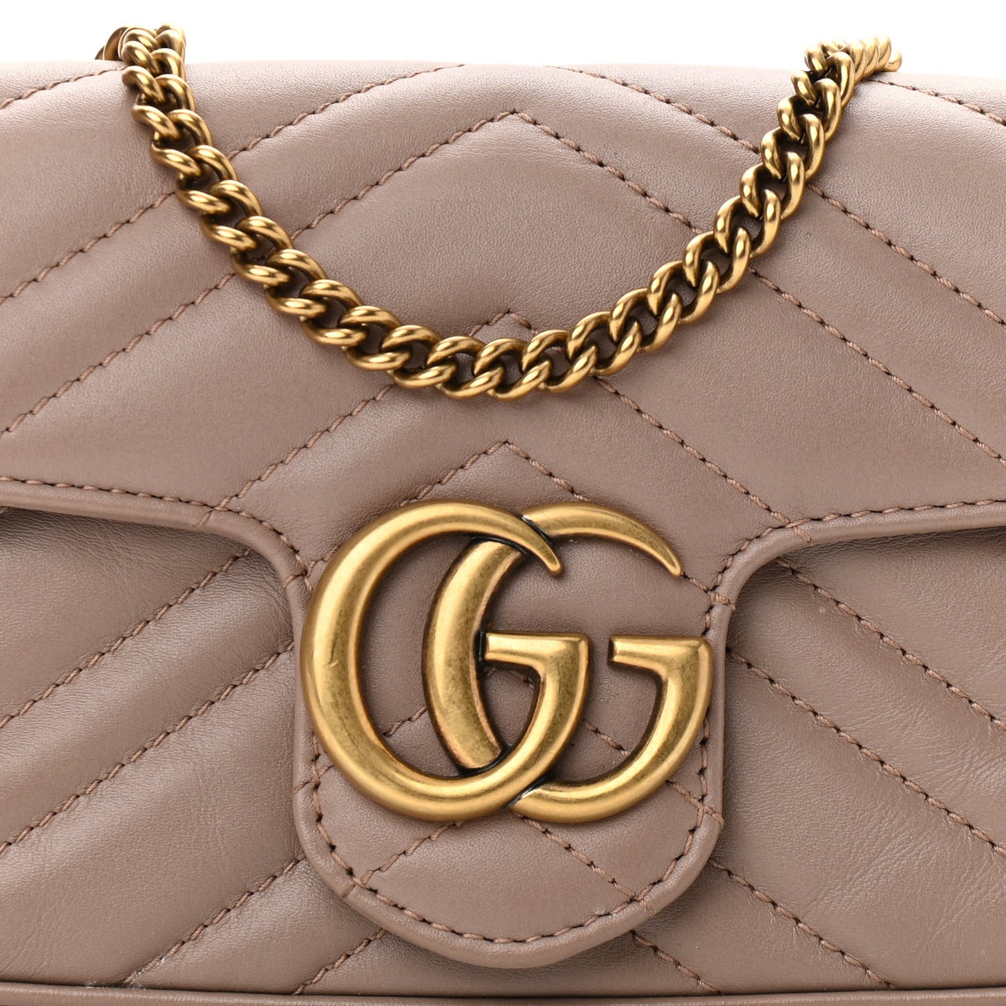 Calfskin Matelasse Super Mini GG Marmont Shoulder Bag Porcelain Rose