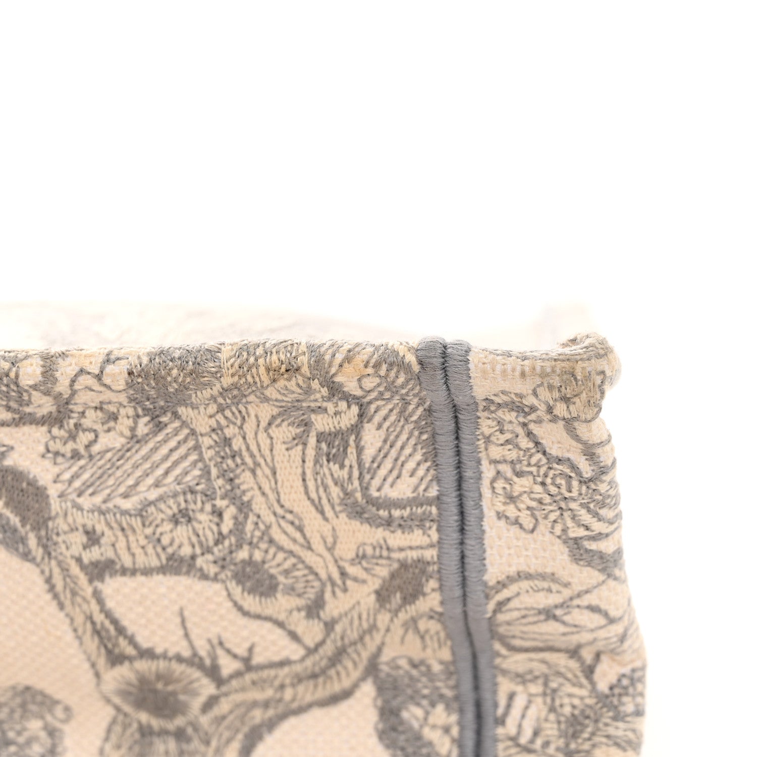 Christian Dior Canvas Embroidered Medium Dioriviera Toile De Jouy Book Tote Gray 13 of 15