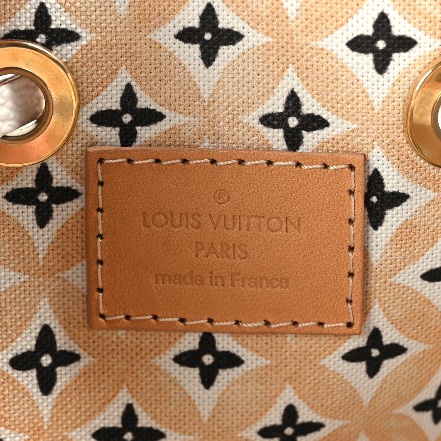 Louis Vuitton Monogram Giant By The Pool 2.0 Neonoe BB Beige 6 of 10
