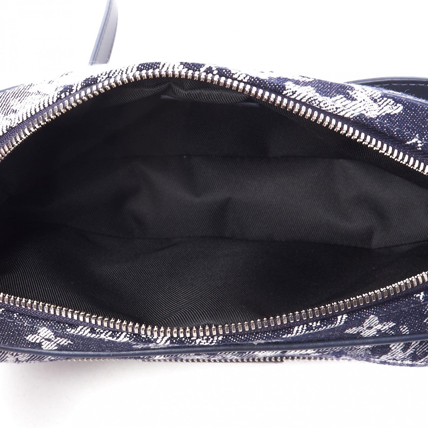 Louis Vuitton Monogram Tapestry Canvas Monogram Outdoor Bumbag 6 of 9