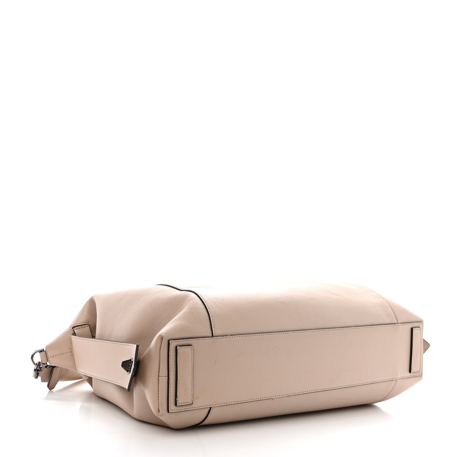 Givenchy Soft Calfskin Medium Soft Antigona Dune 4 of 18