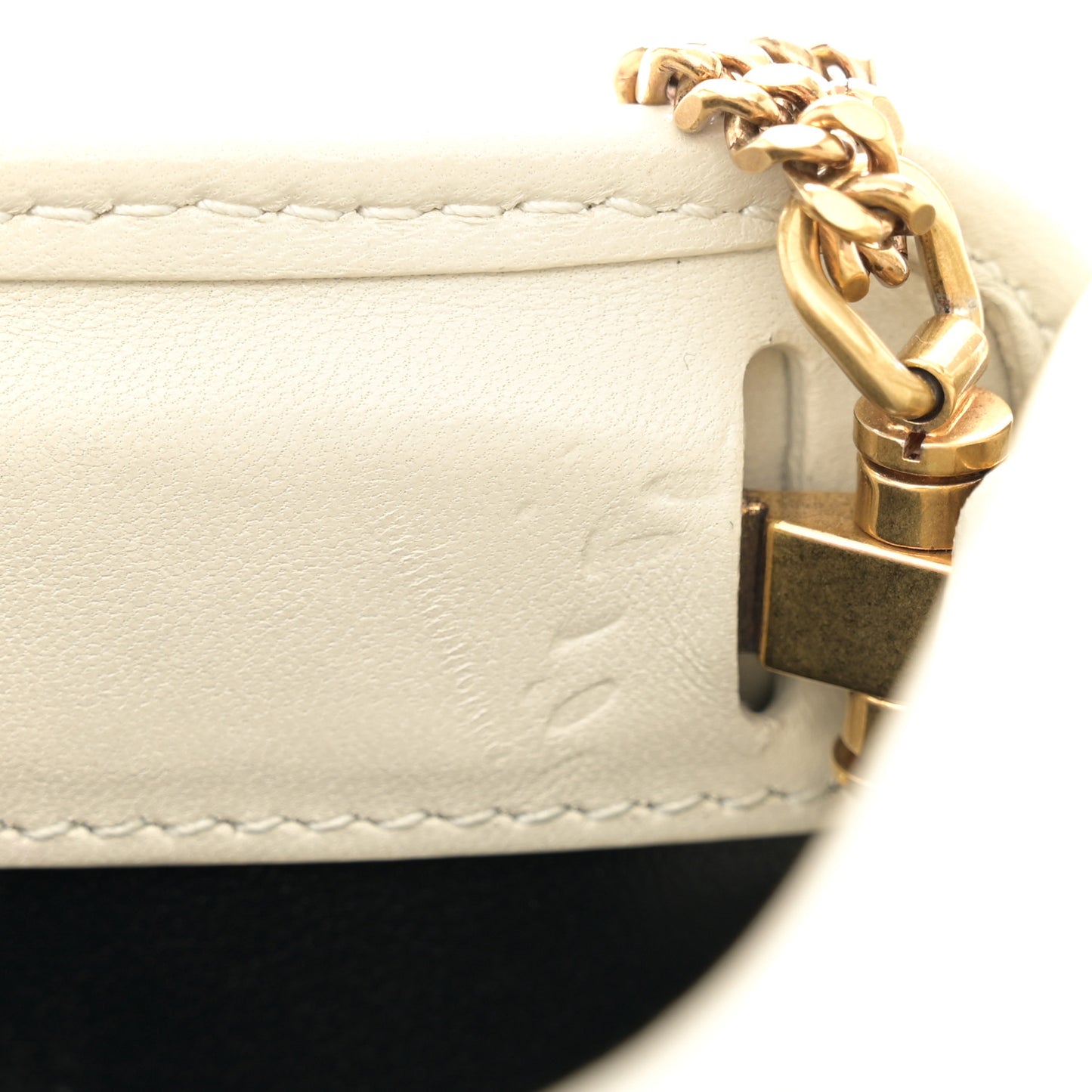 Lambskin Quilted Monogram Baby Victoire Chain Clutch Blanc Vintage