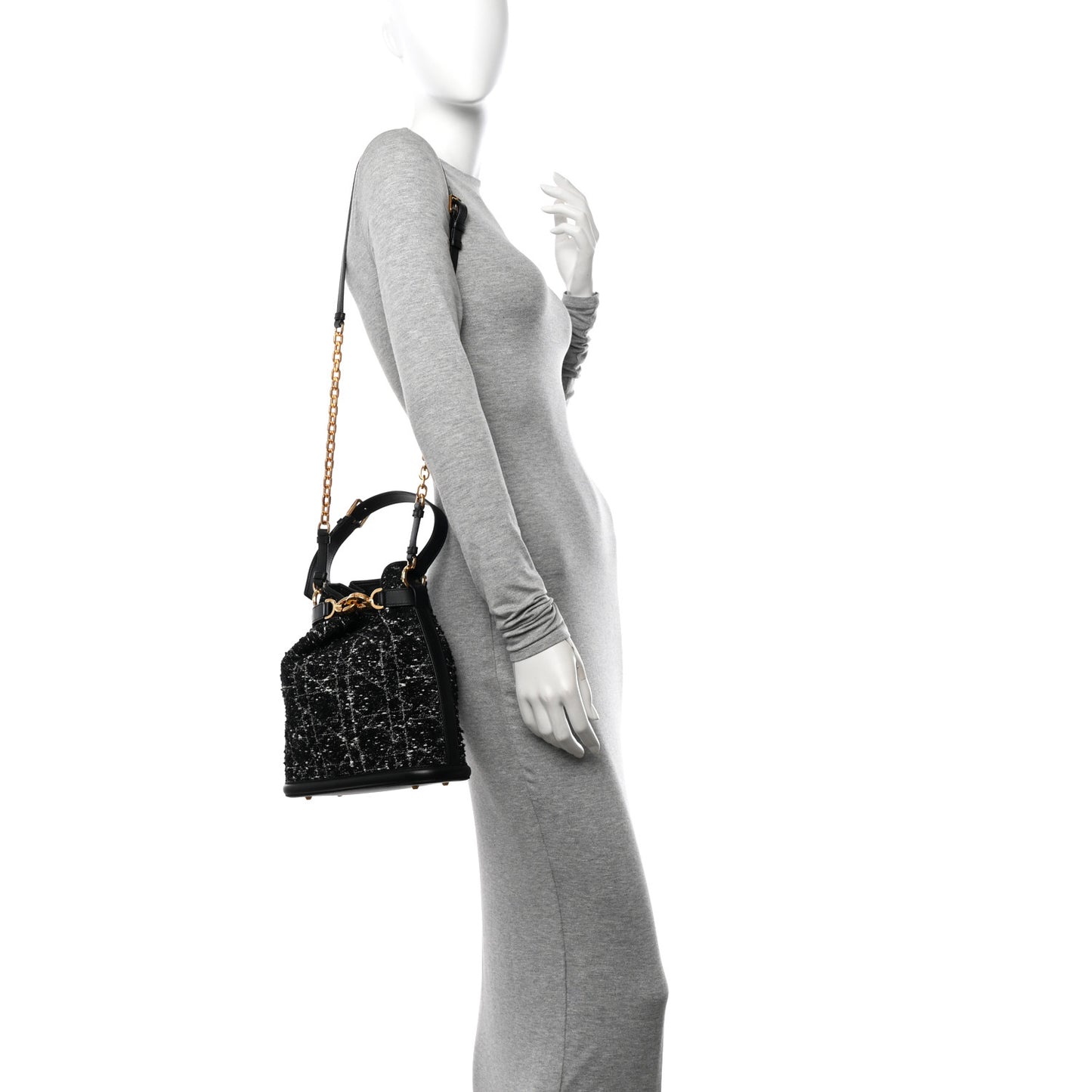 Calfskin Tweed Cannage Medium C'est Chain Bucket Bag Black White