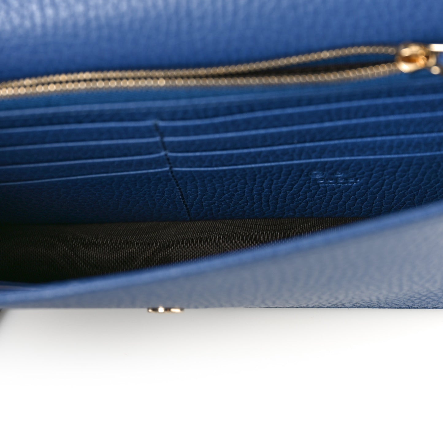 Dollar Calfskin Interlocking G Chain Wallet Caspian