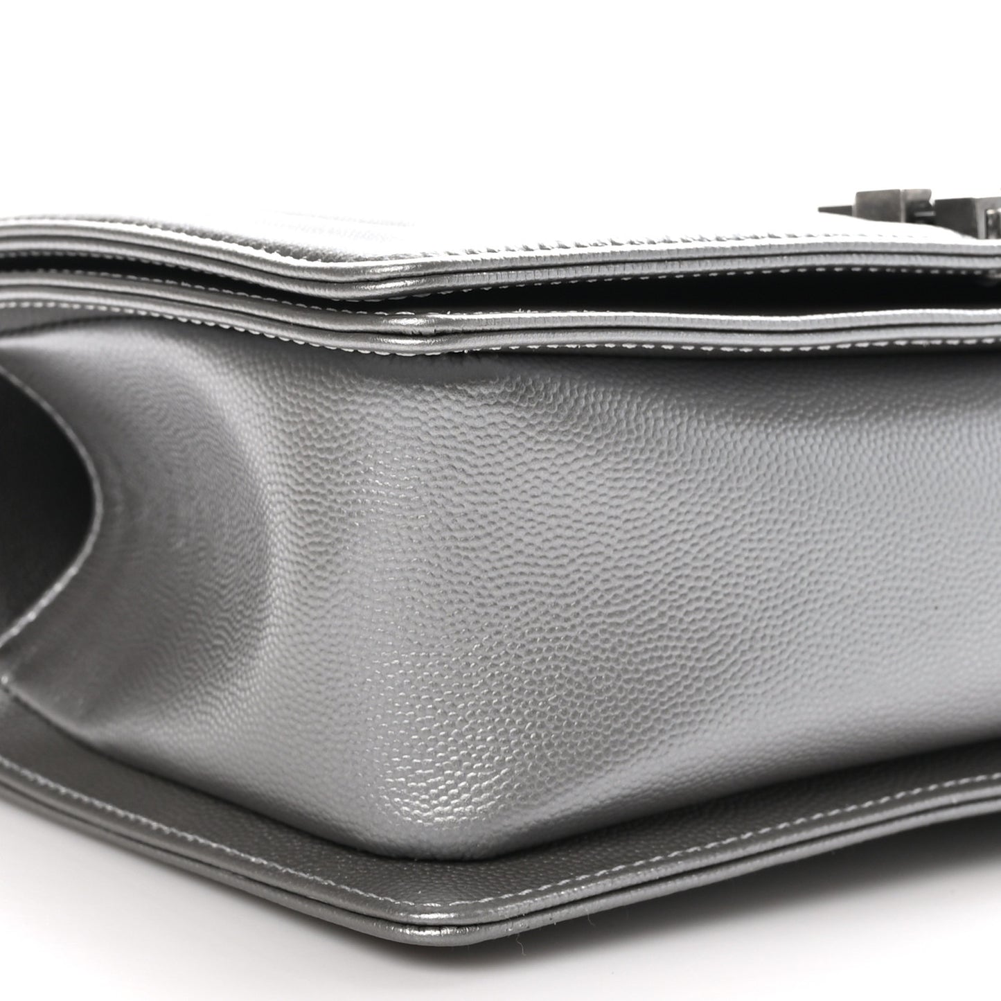 Metallic Caviar Quilted Medium Boy Flap Silver