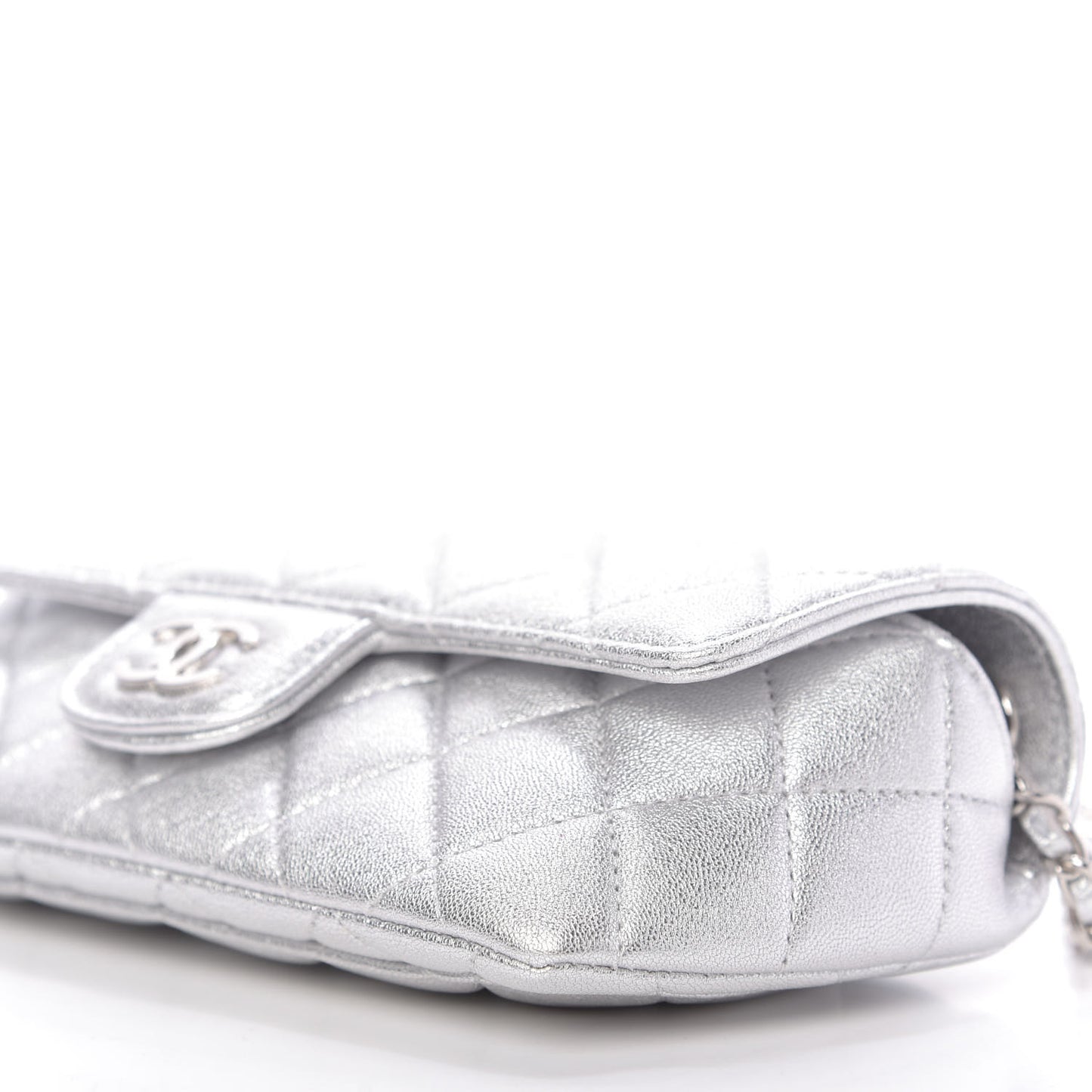 Metallic Lambskin Quilted Glasses Case With Chain Silver