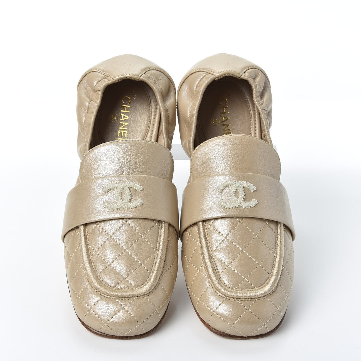 Laminated Lambskin Womens Quilted Elastic CC Moccasin Loafers 36.5 Beige