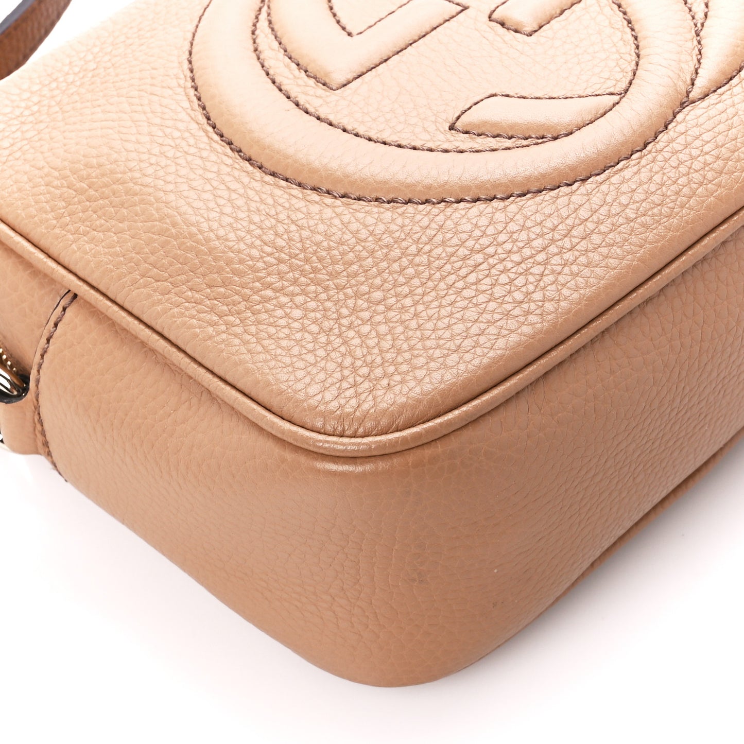 Pebbled Calfskin Small Soho Disco Bag Camelia