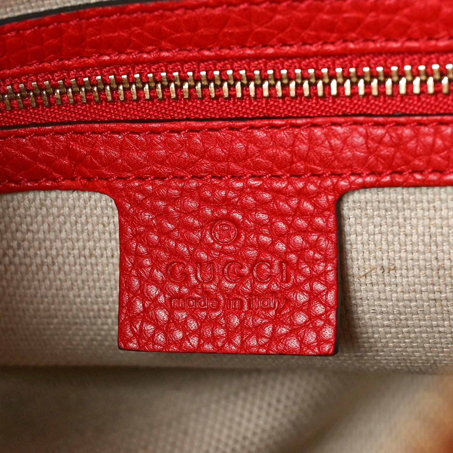 Pebbled Calfskin Large Soho Hobo Tabasco Red