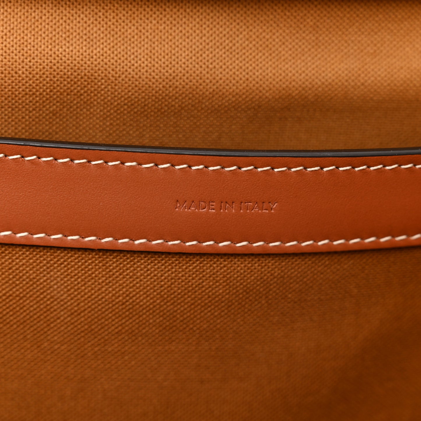 Triomphe Canvas Medium Folded Cabas Tan