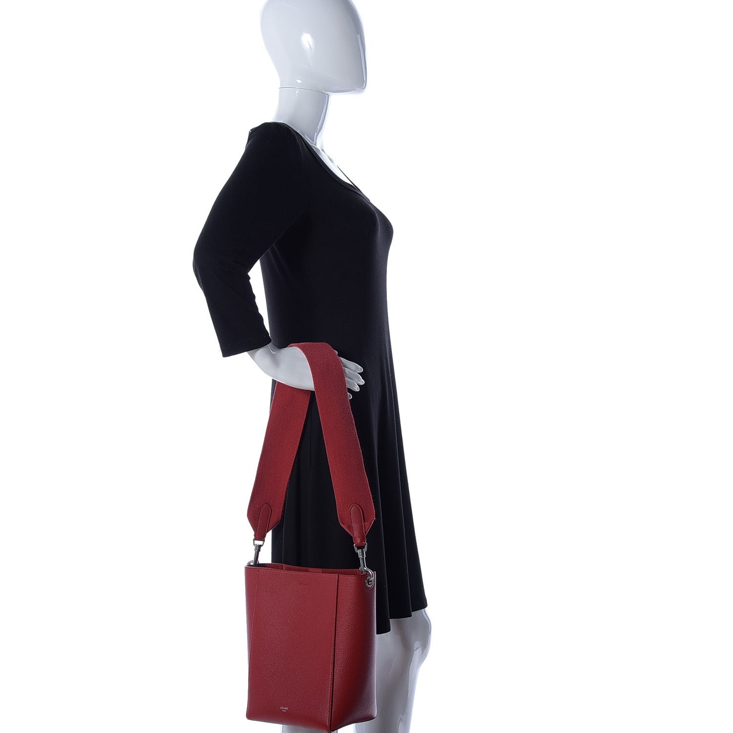 Soft Grained Calfskin Small Sangle Bucket Bag Red