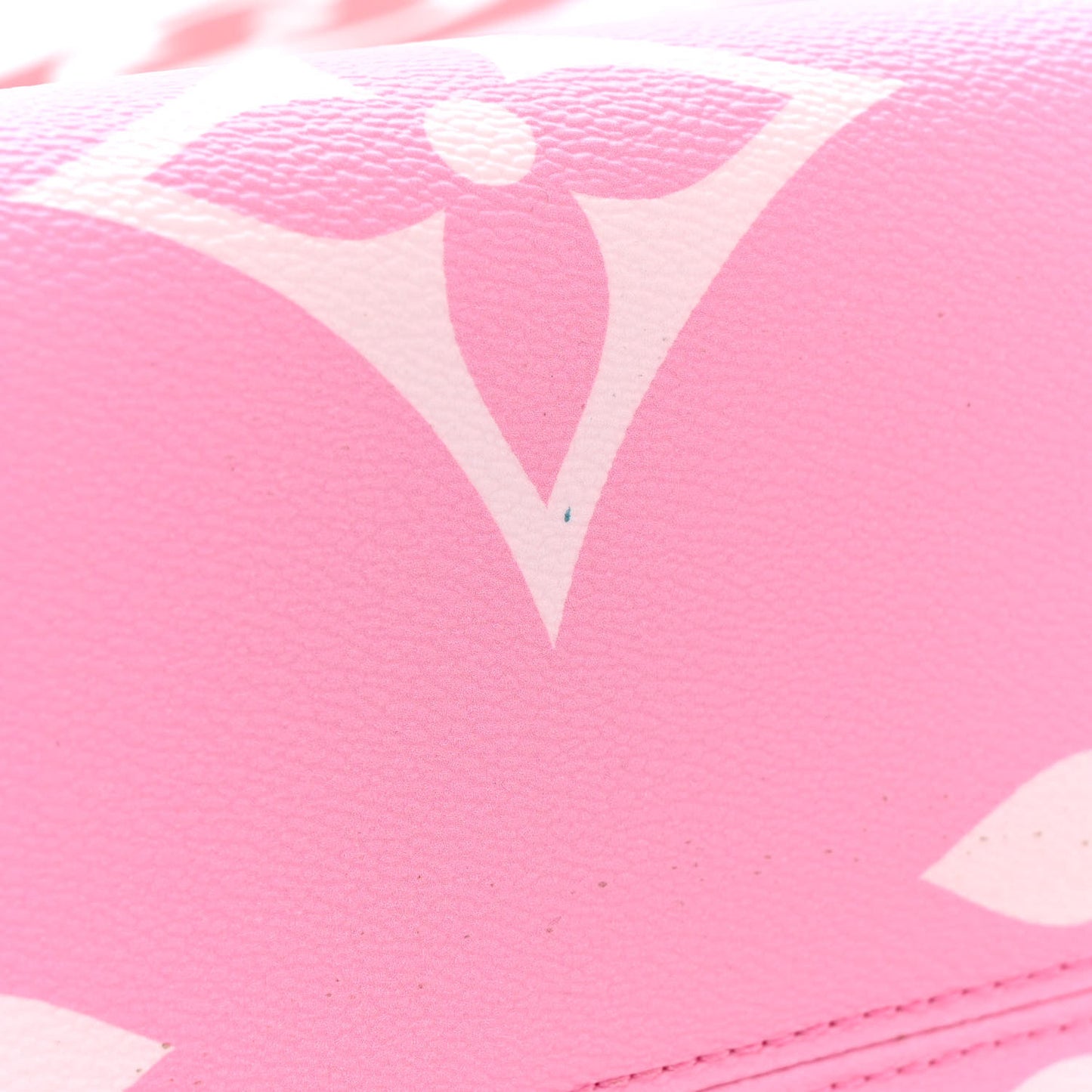 Monogram Escale Onthego GM Rouge