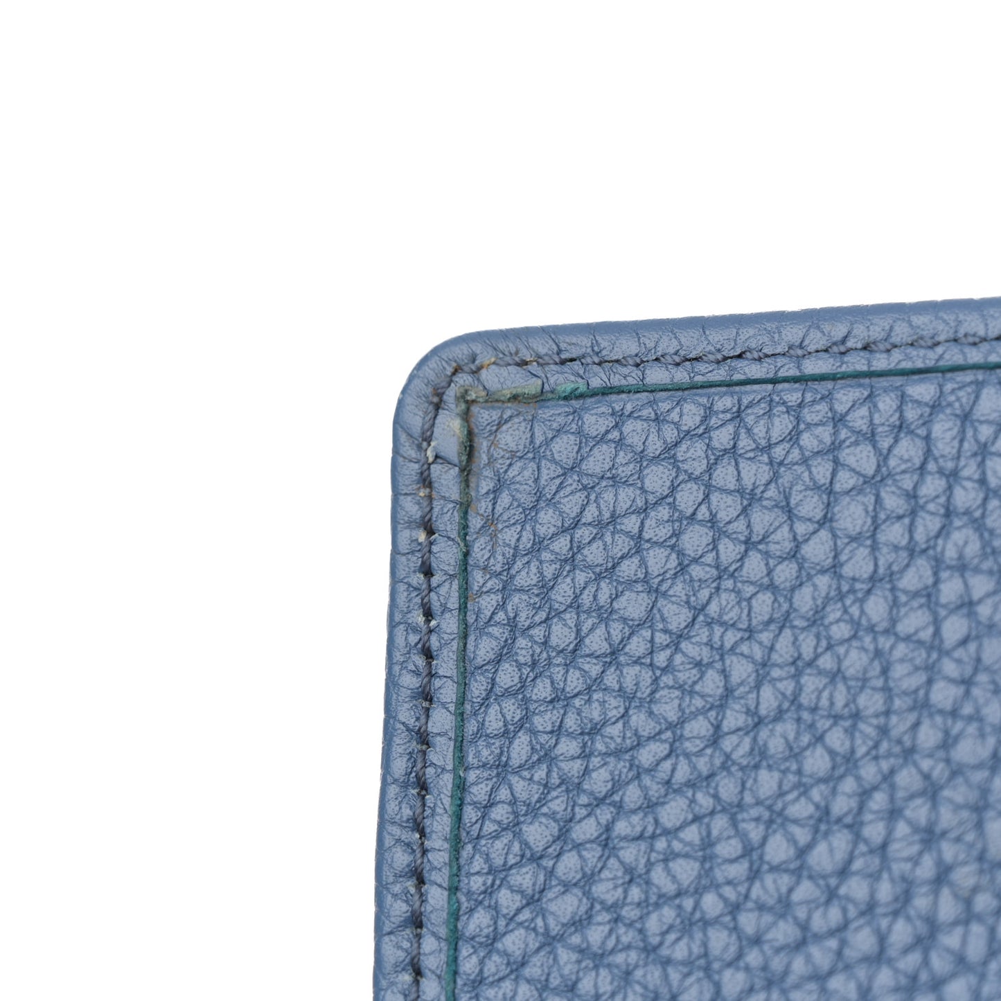 Pebbled Calfskin Soho Wallet on Chain Caspian