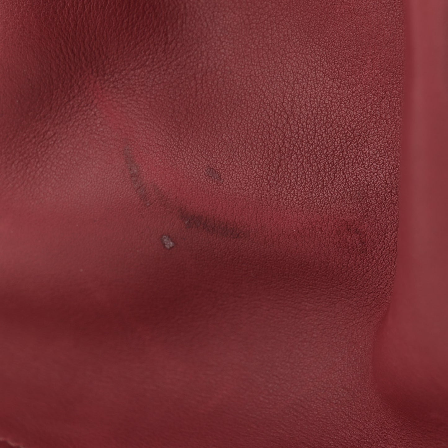 Polished Saddle Calfskin Soft Margaux 15 Amaranto