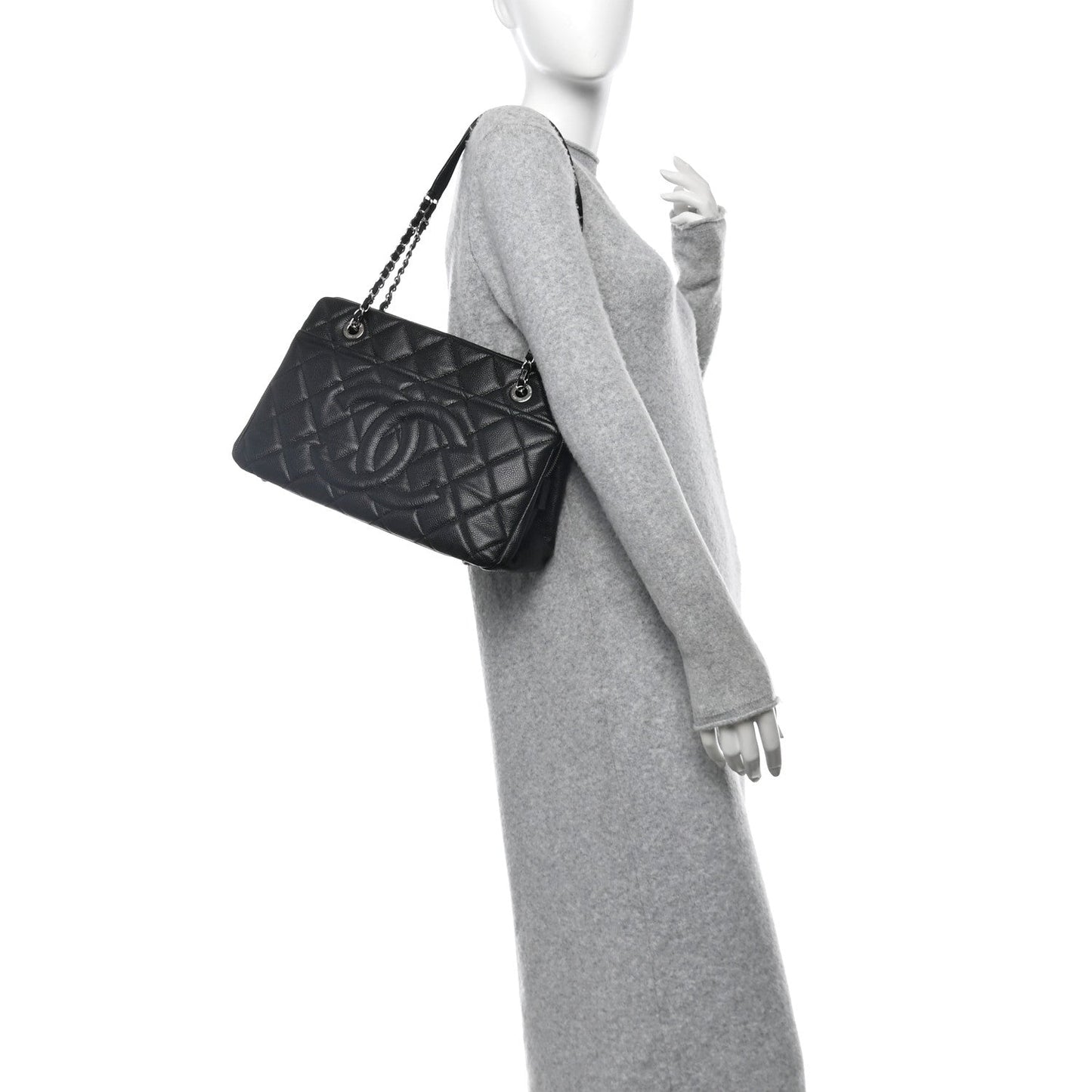 Caviar Quilted Timeless CC Soft Tote Black