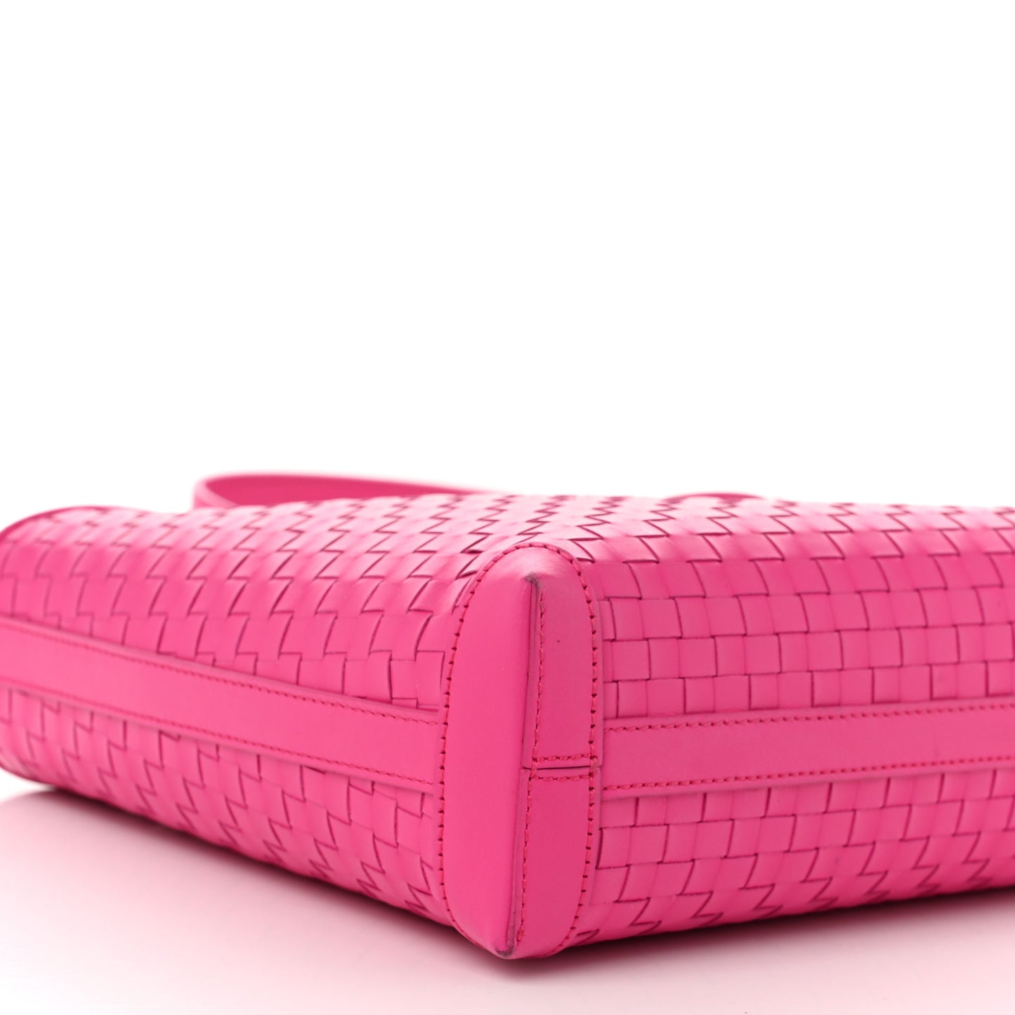 Calfskin Intreccio Trifolio Shoulder Bag Hot Pink