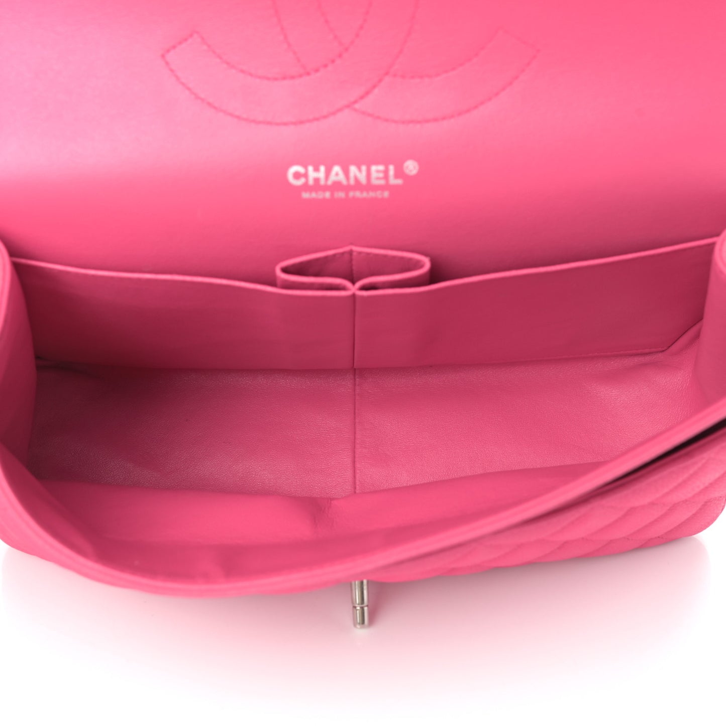 Iridescent Caviar Quilted Jumbo Double Flap Pink
