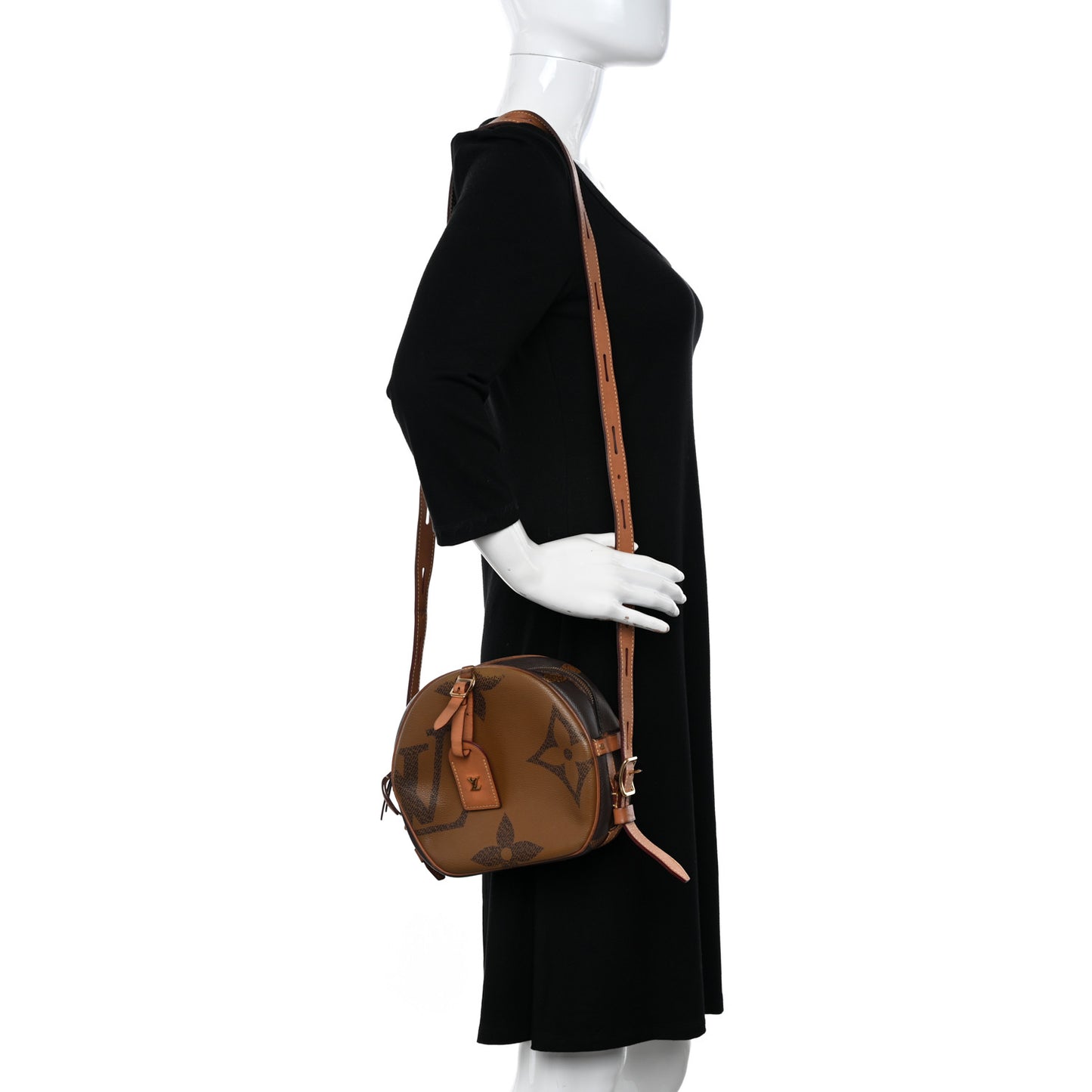 Reverse Monogram Giant Boite Chapeau Souple