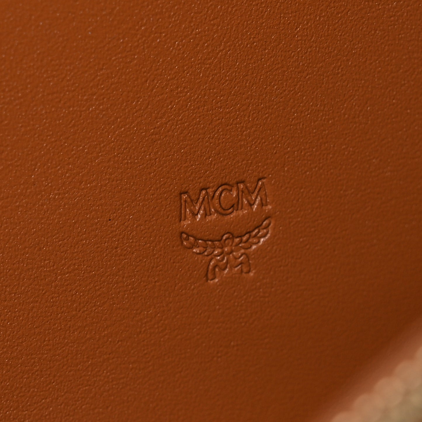 Visetos Large Zip Around Wallet Cognac