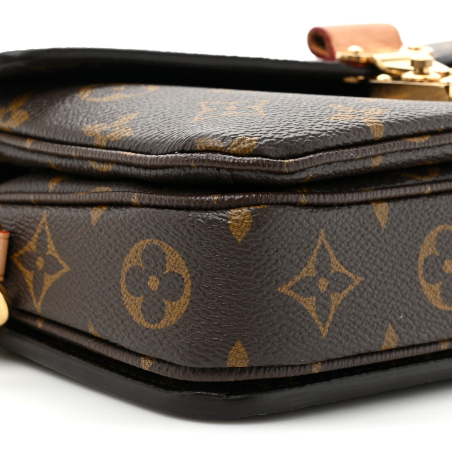 Monogram Pochette Metis East West