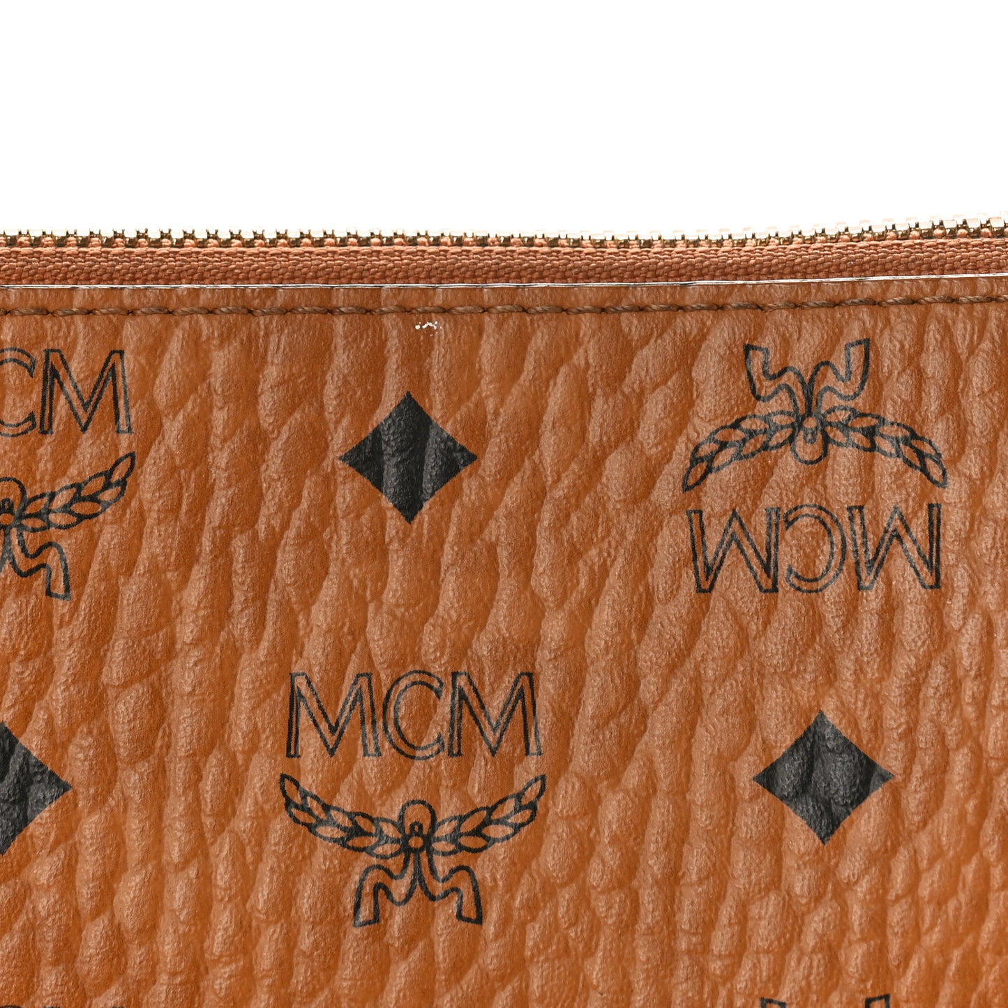 Visetos Medium Crossbody Pouch Cognac