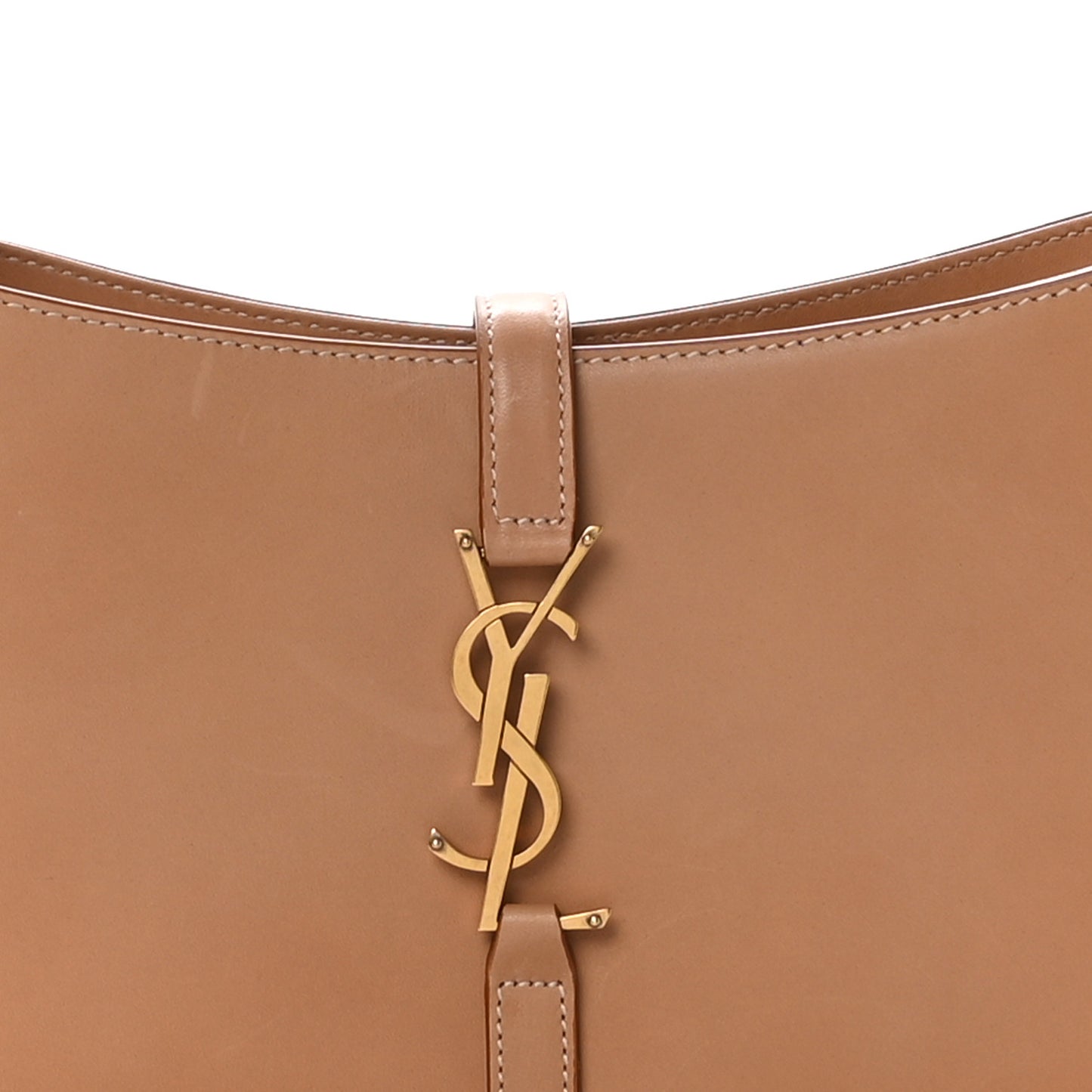 Smooth Calfskin Le 5 A 7 Hobo Brown