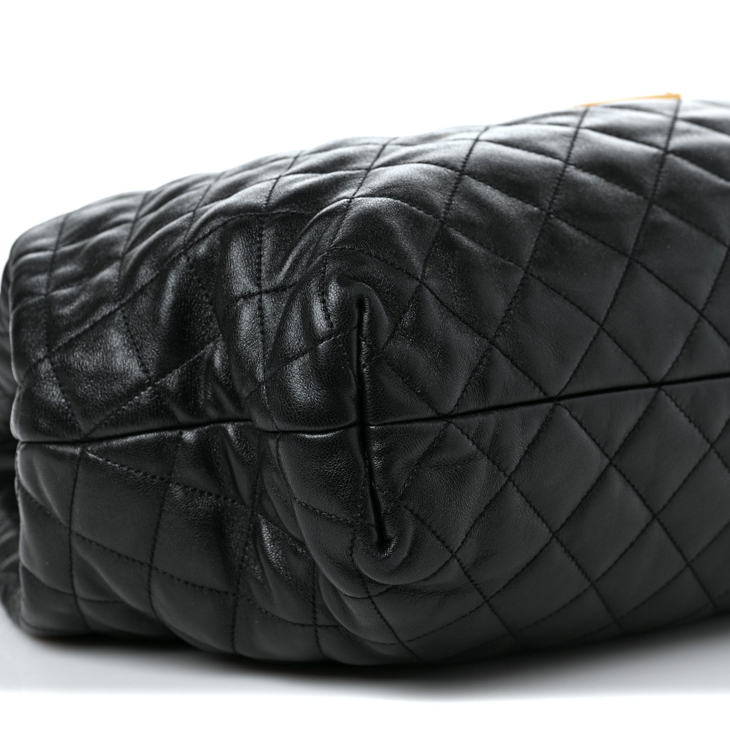 Saint Laurent Lambskin Quilted Maxi Icare Shopping Tote Black 8 of 9
