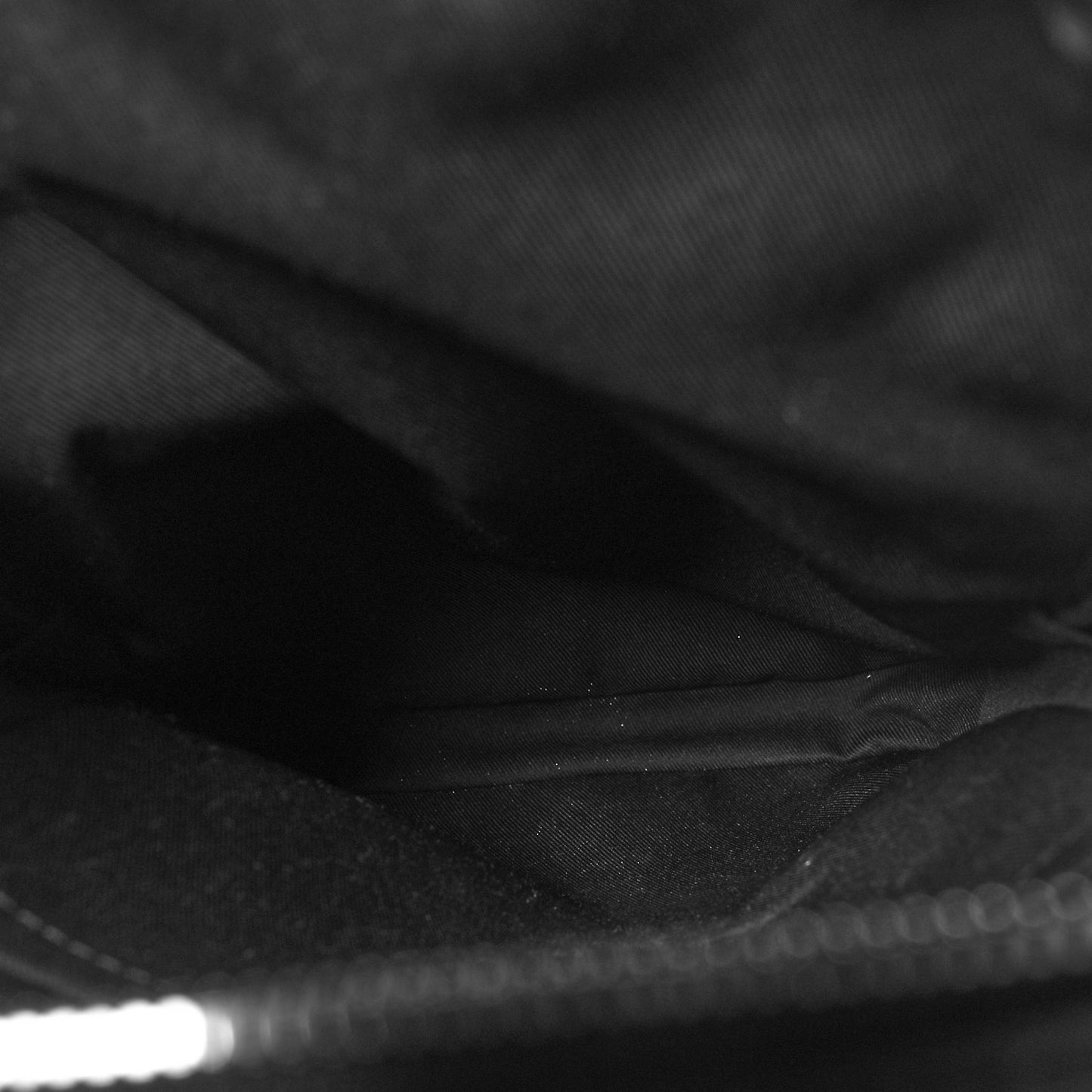 Damier Graphite Avenue Sling Bag NM