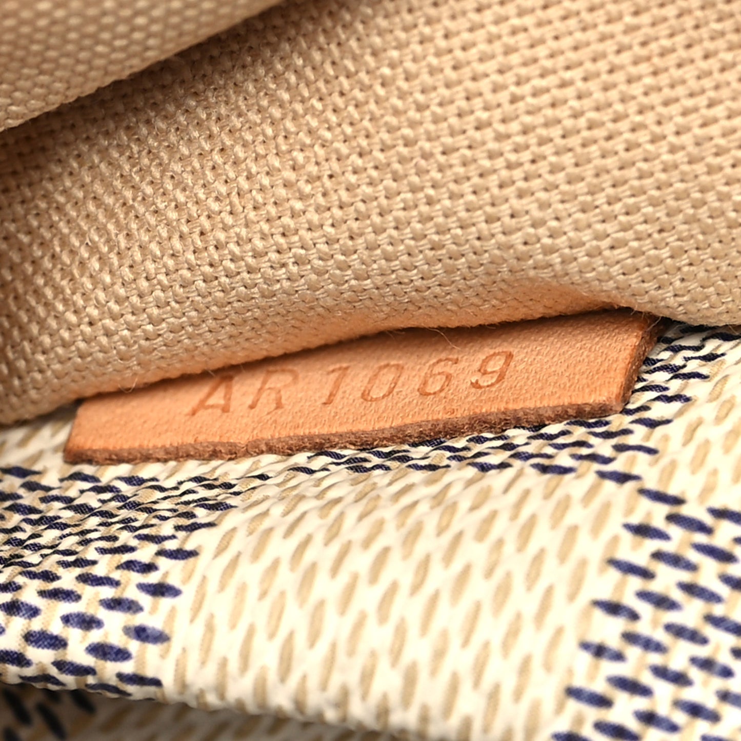 Damier Azur Totally PM