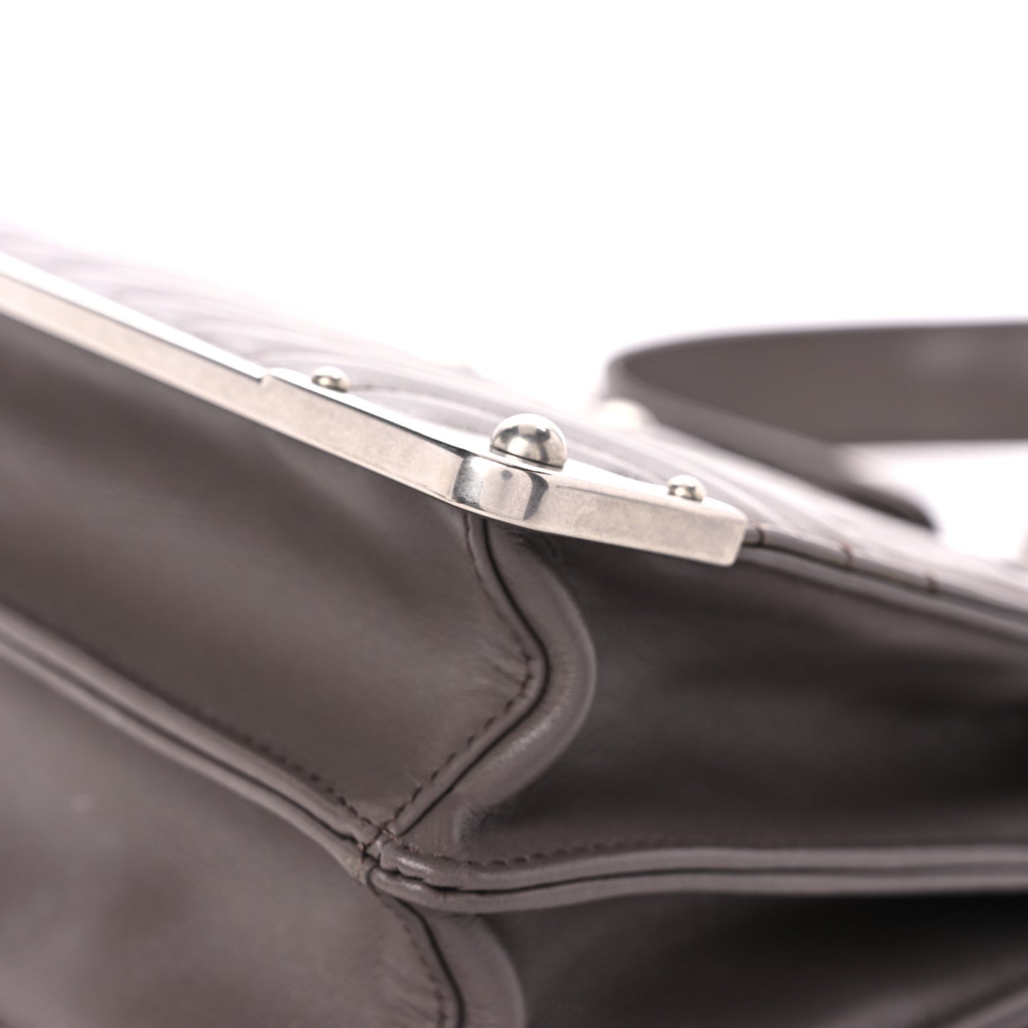 Soft Calfskin Impunture Diagramme Cahier Bag Bambu
