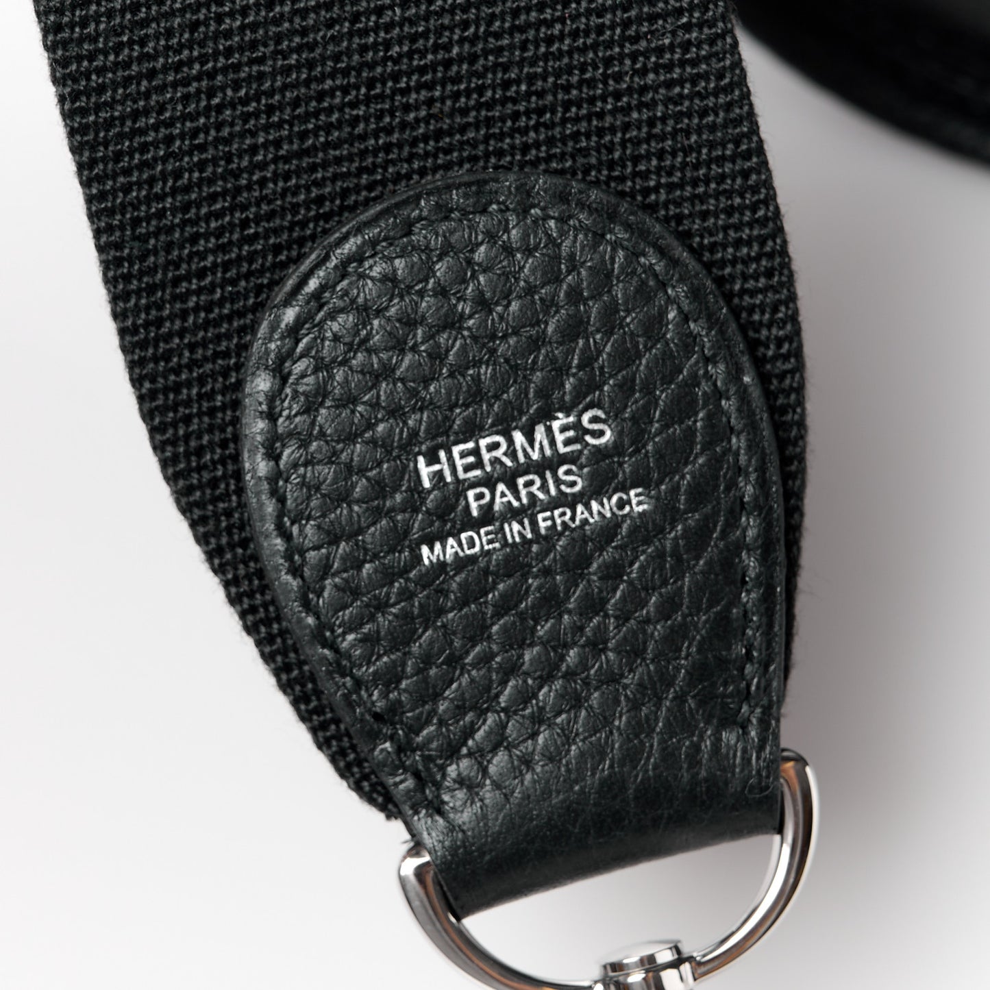 Taurillon Clemence Evelyne III PM Black
