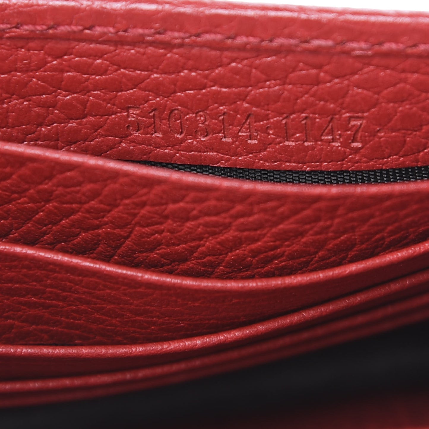 Dollar Calfskin Interlocking G Chain Wallet Red