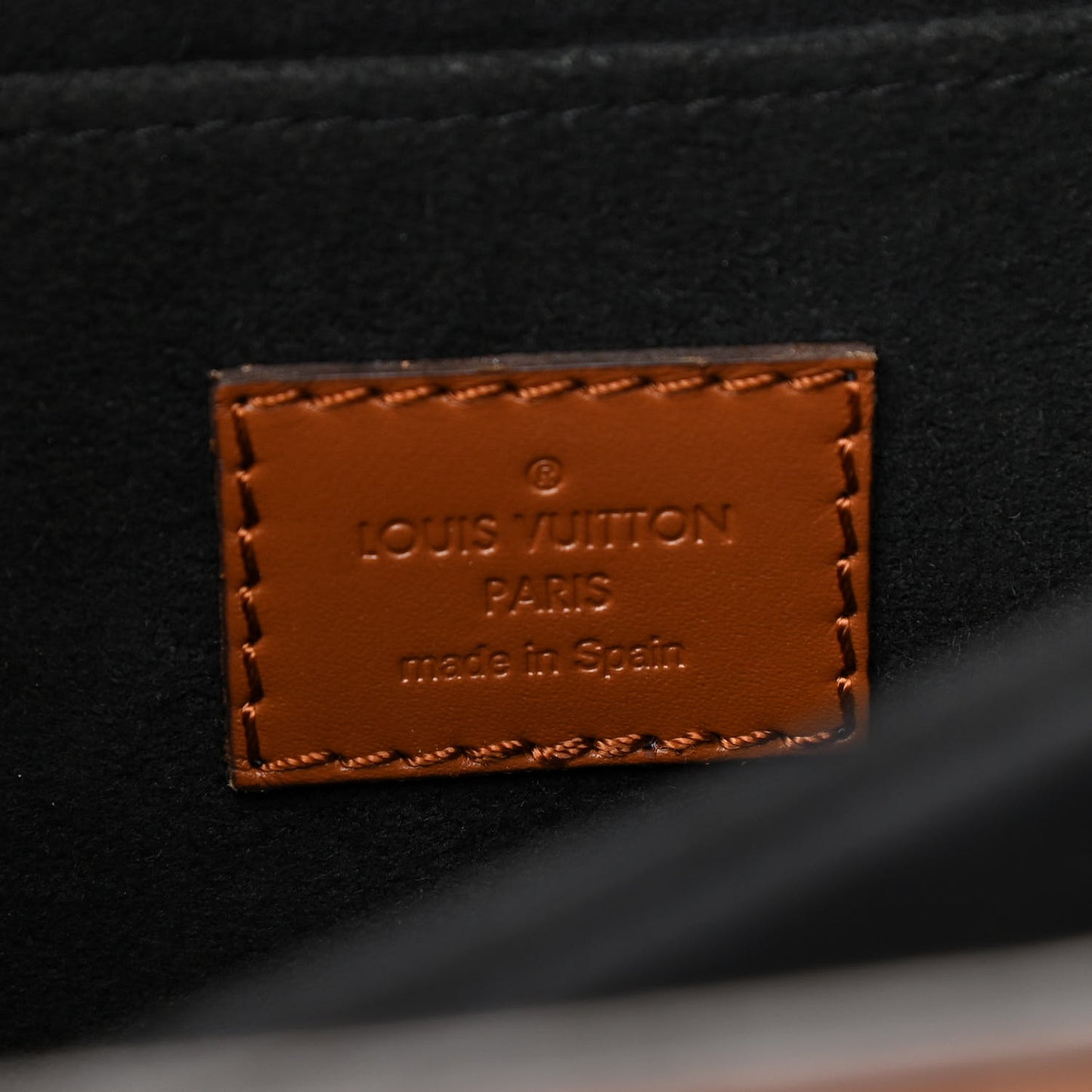 Reverse Monogram Dauphine MM