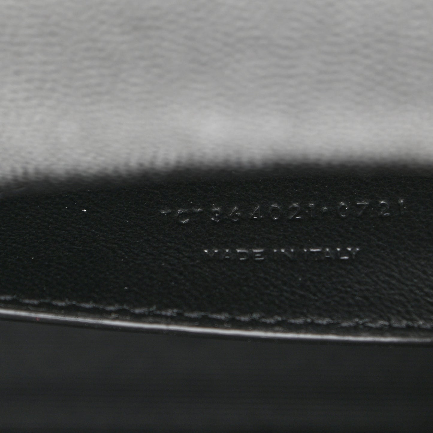 Grain De Poudre Medium Classic Monogram Kate Satchel Black