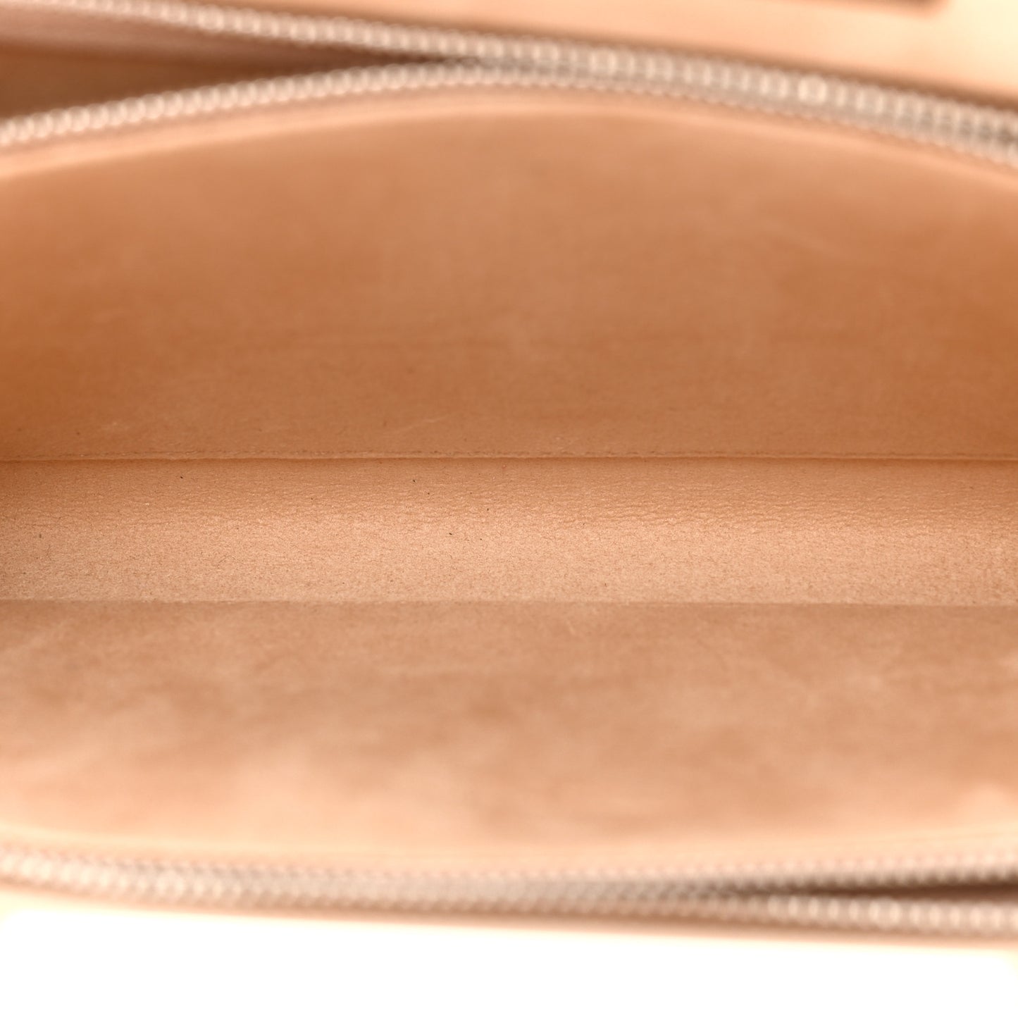 Calfskin Crocodile Embossed Knuckle Flat Clutch White