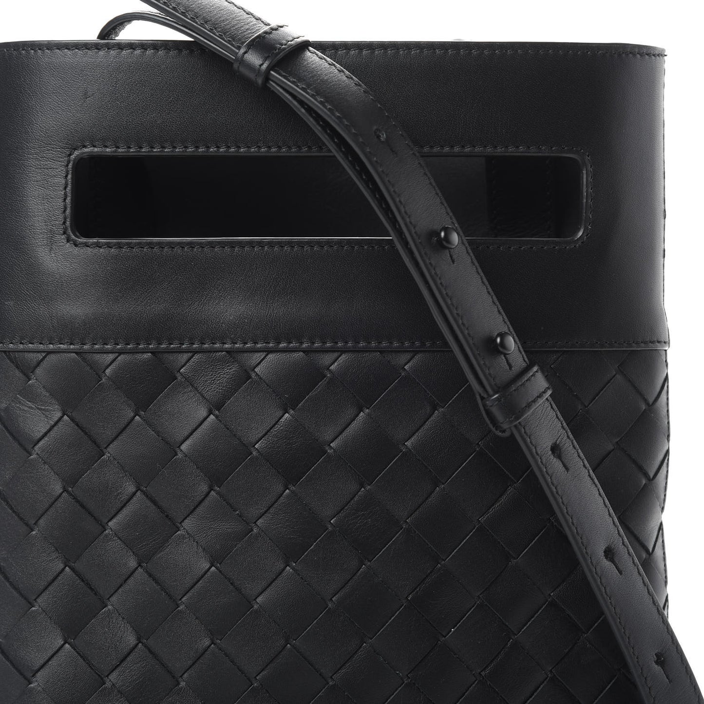 Nappa Intrecciato Messenger Black