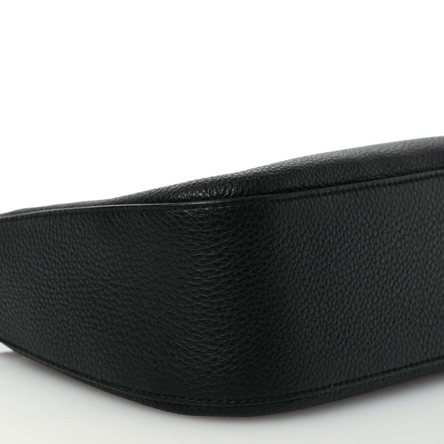 Vitello Daino Soft Zippered Hobo Shoulder Bag Black