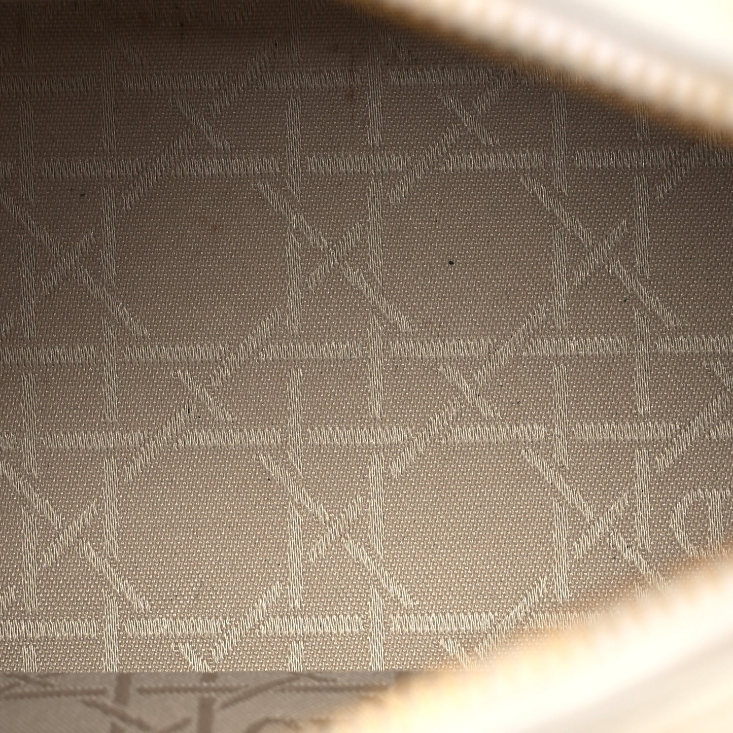 Glazed Calfskin Cannage Medium Lady Dior White